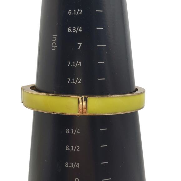 Lemon Yellow Enamel Clamper Initial L Bangle Gold Tone Bracelet Vintage Hinged - Picture 5 of 10